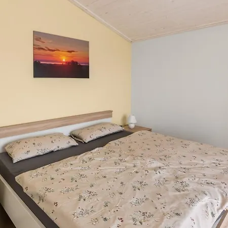 Damian Guest house *