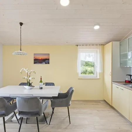 Damian Guest house